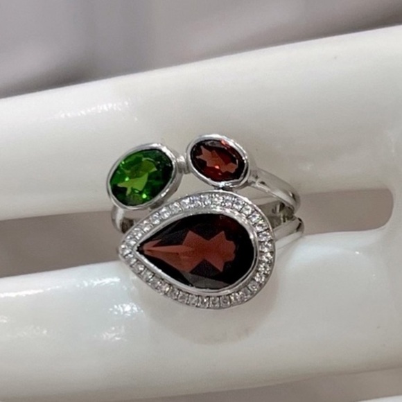Multigemstone Niassa Ruby Sterling Silver Split Band Ring - Picture 7 of 16